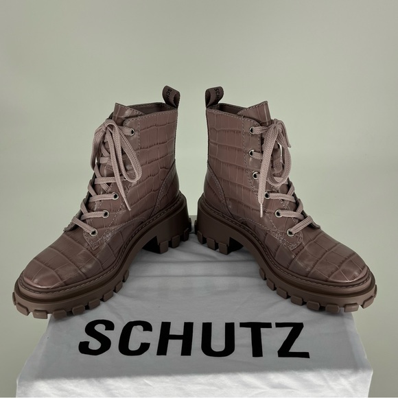 SCHUTZ NWT ORLY CROC PRINTED LUG SOLE COMBAT BOOTS SWEET LILAC 5.5 - Picture 9 of 14